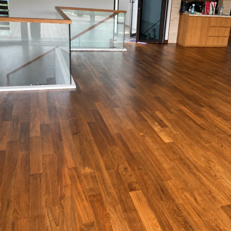 Parquet floor polishing service