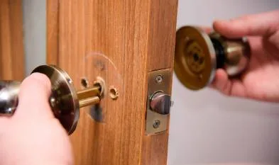 Door and window services by Joydom